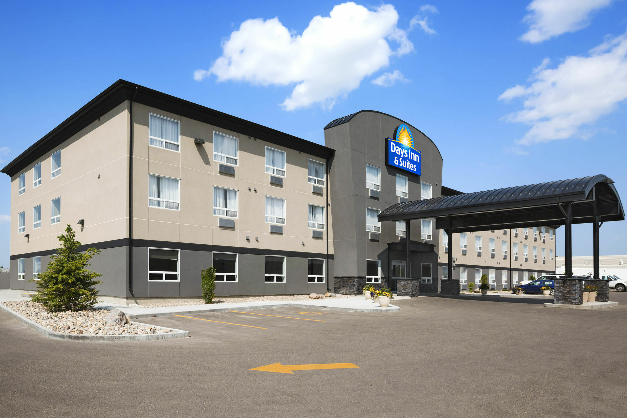 Days Inn & Suites By Wyndham Йорктон Экстерьер фото